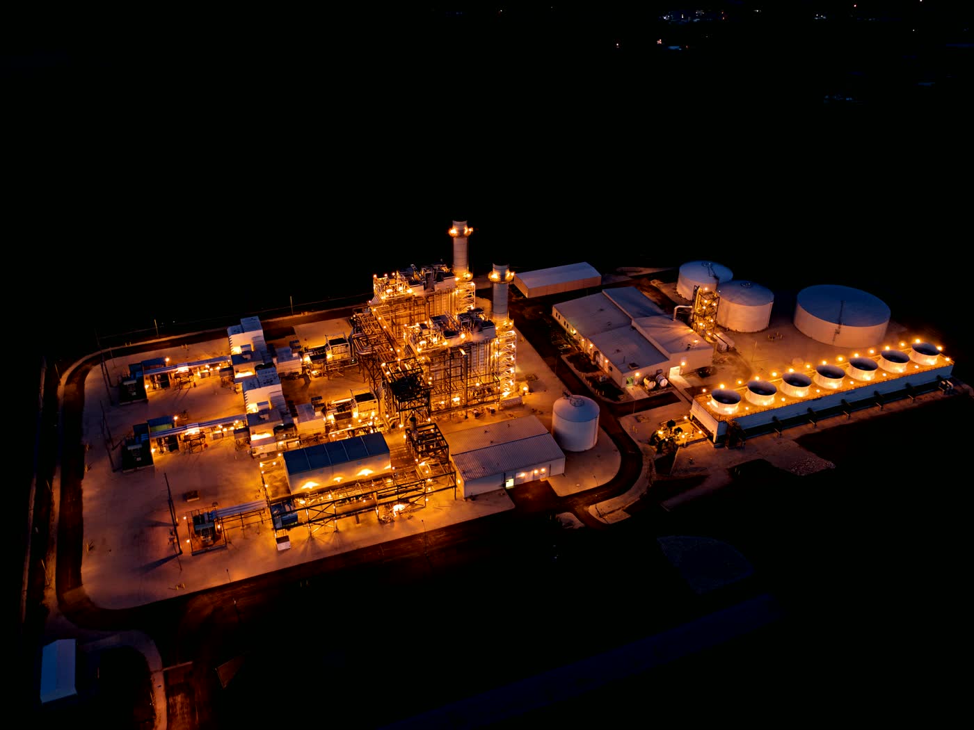 Aerial night view of the Dogwood Energy Facility